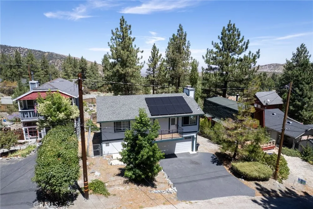 2054 Slippery Elm Wrightwood, CA 92397