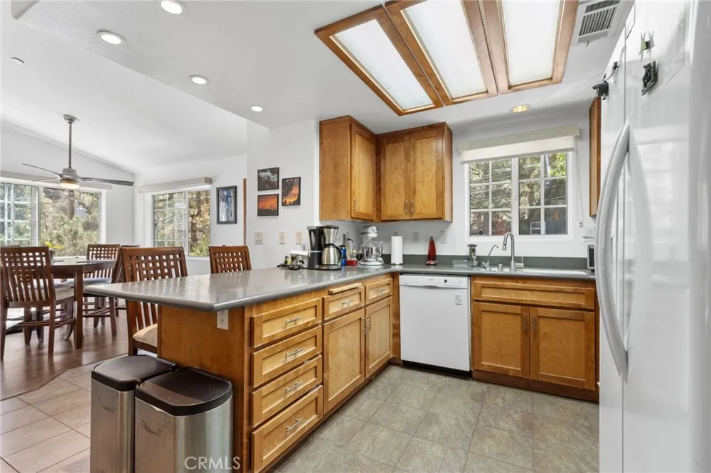 2054 Slippery Elm Wrightwood, CA 92397