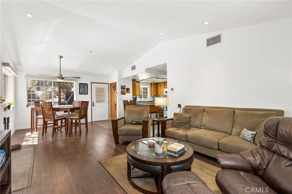 2054 Slippery Elm Wrightwood, CA 92397