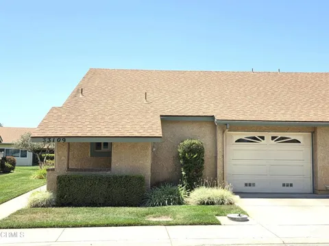 33109 Village 33
