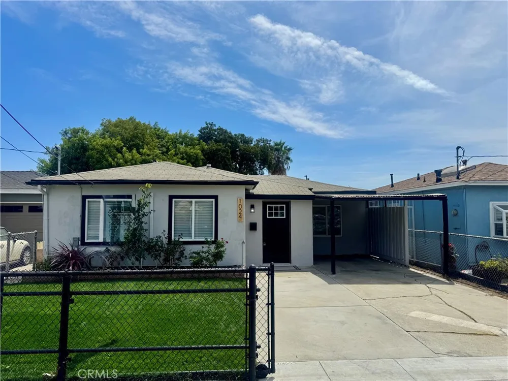1024 W 220th Torrance, CA 90502