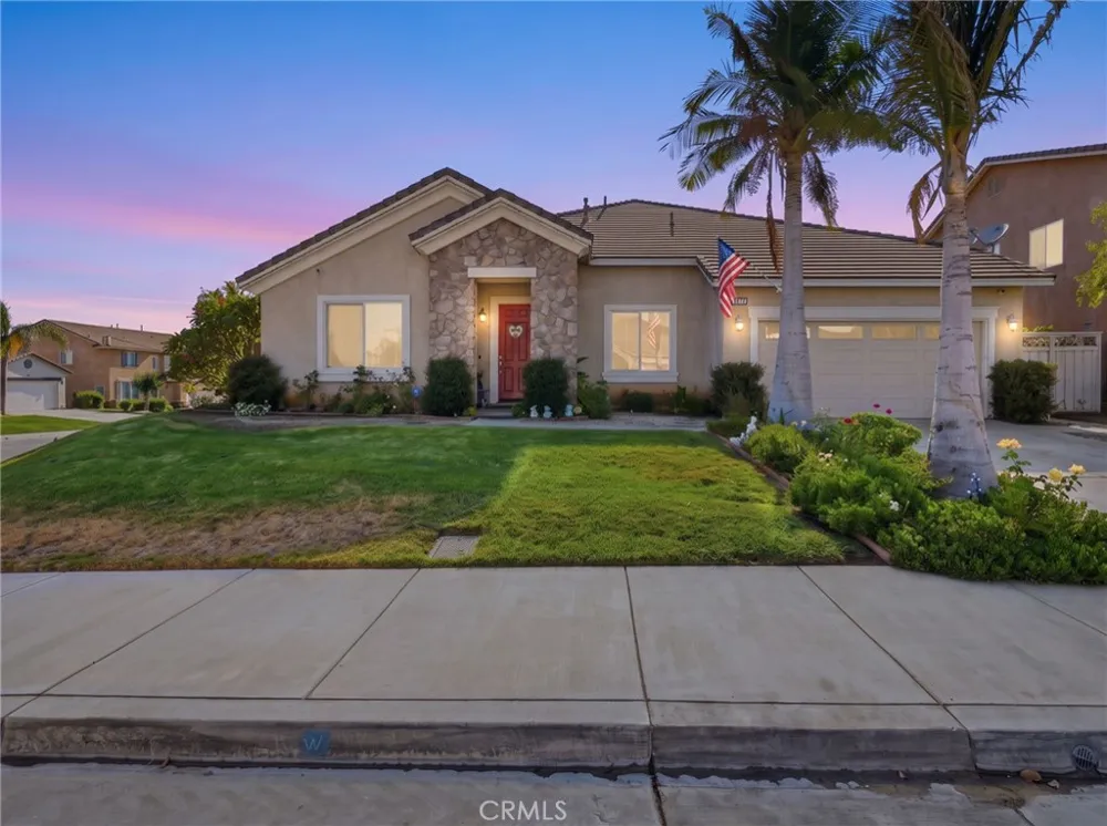 6383 Emerald Ridge Way Jurupa Valley, CA 91752