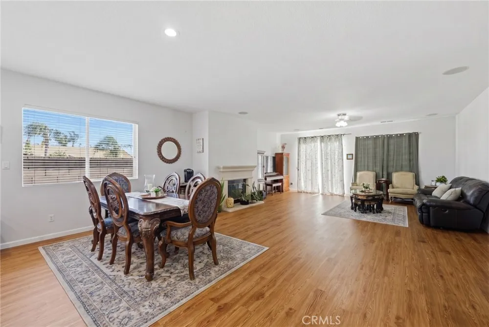 6383 Emerald Ridge Way Jurupa Valley, CA 91752