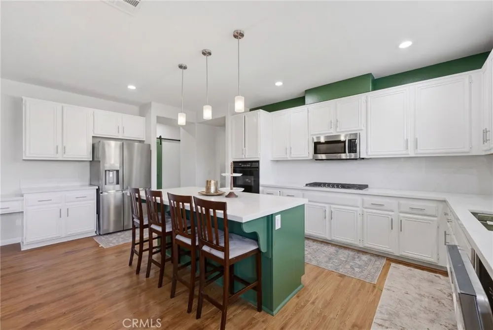 6383 Emerald Ridge Way Jurupa Valley, CA 91752