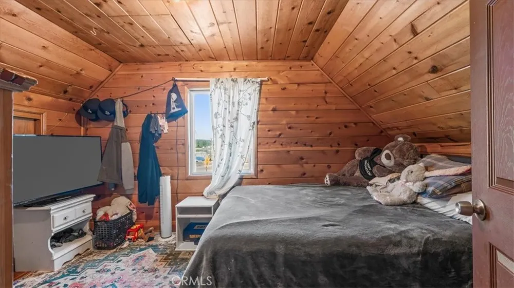40577 Big Bear Big Bear Lake, CA 92315