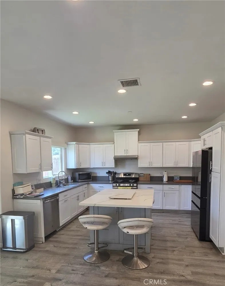 11739 THORSON AVENUE Lynwood, CA 90262