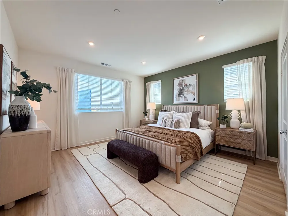 7202 Lisbon Way Highland, CA 92346