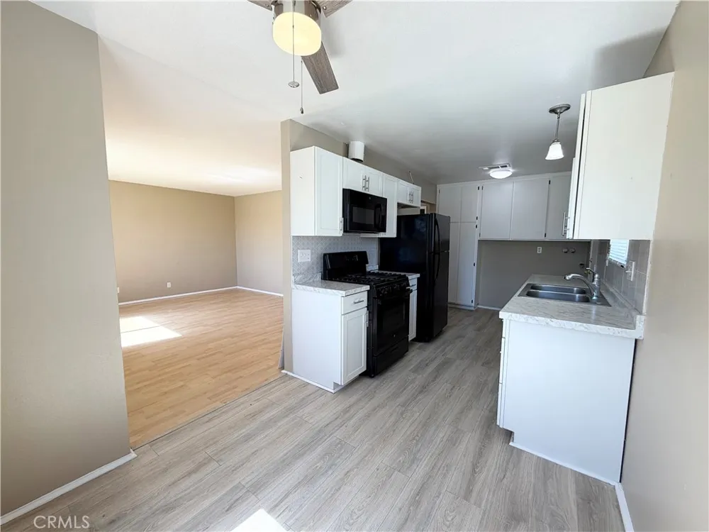 384 Calle Cazadero Hemet, CA 92545