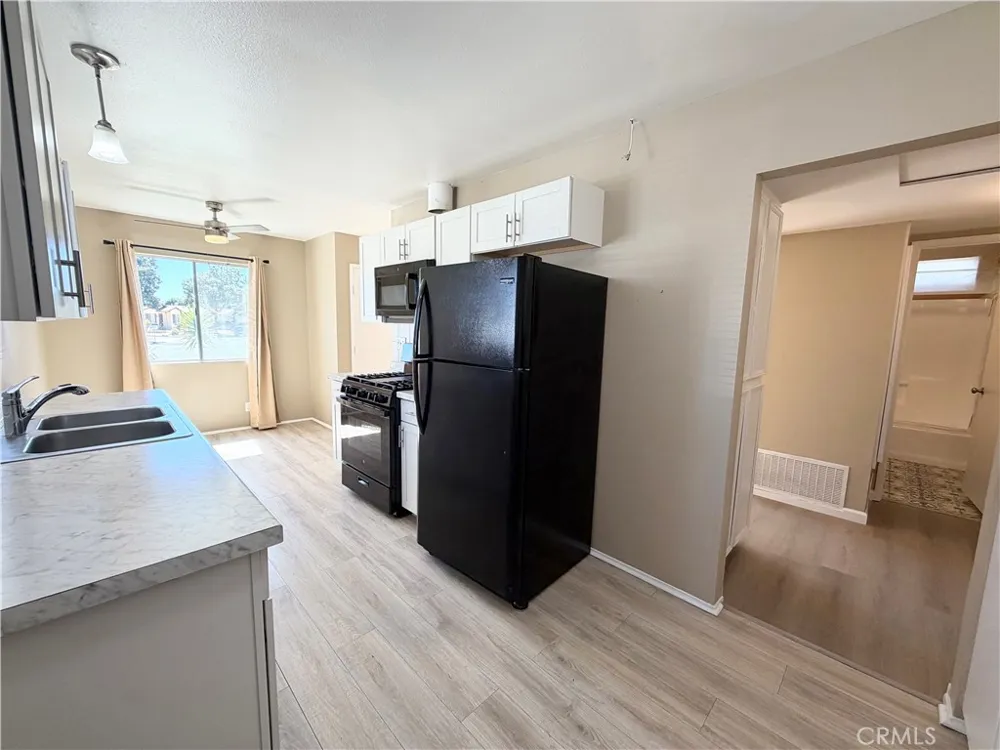 384 Calle Cazadero Hemet, CA 92545