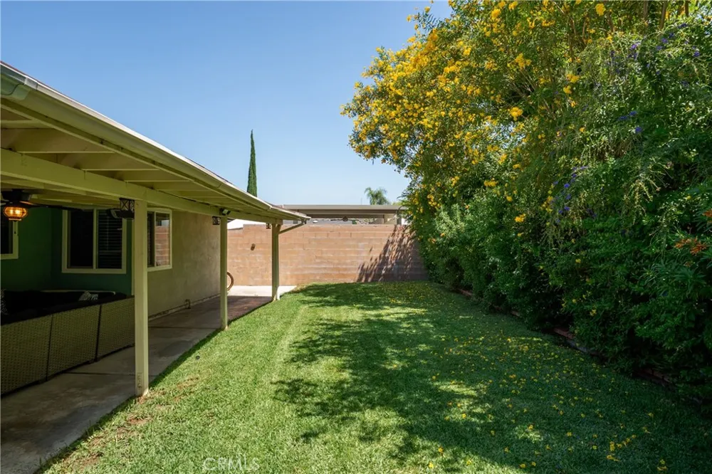 1742 S Candish Avenue Glendora, CA 91740