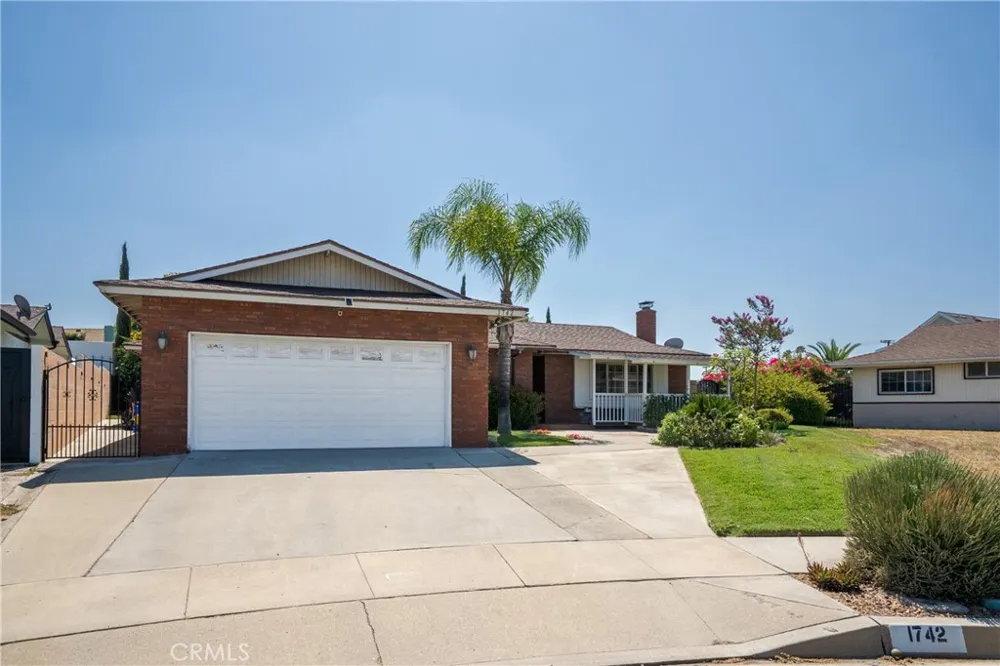 1742 S Candish Avenue Glendora, CA 91740