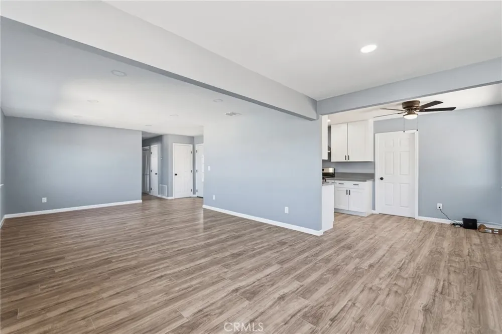 937 E Elizabeth Street Barstow, CA 92311