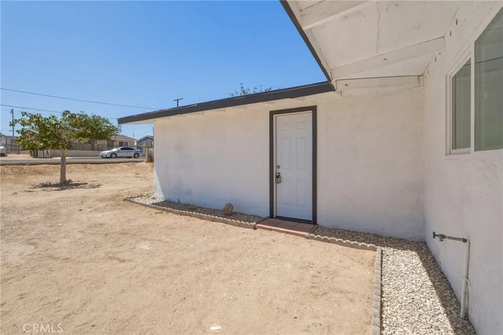 1423 Mesa Drive Barstow, CA 92311
