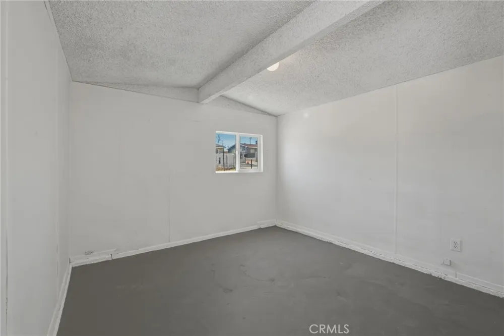1423 Mesa Drive Barstow, CA 92311