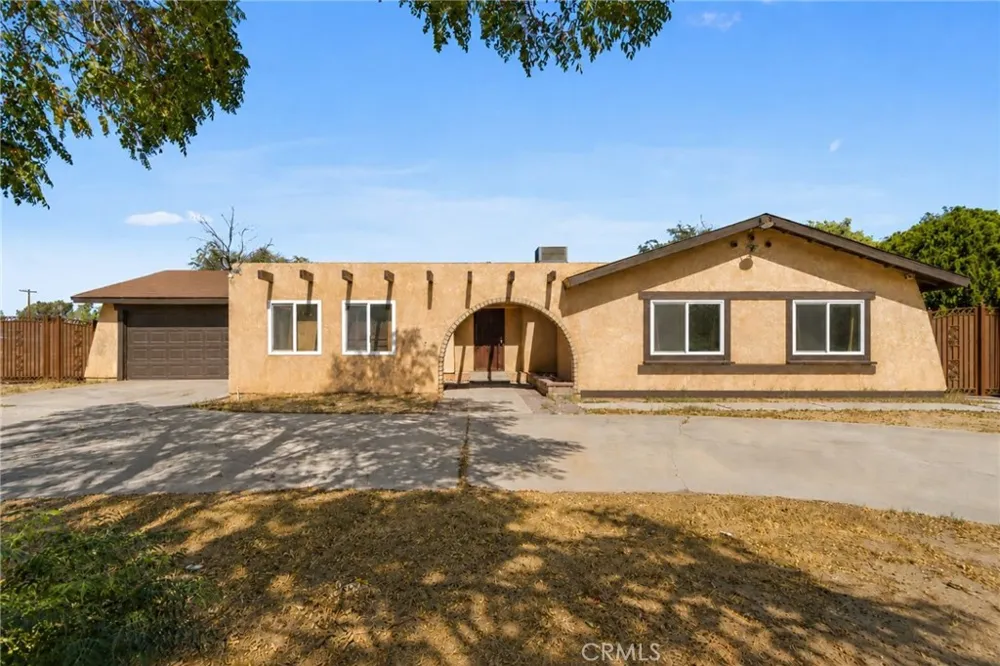 40912 169th E Lancaster, CA 93535