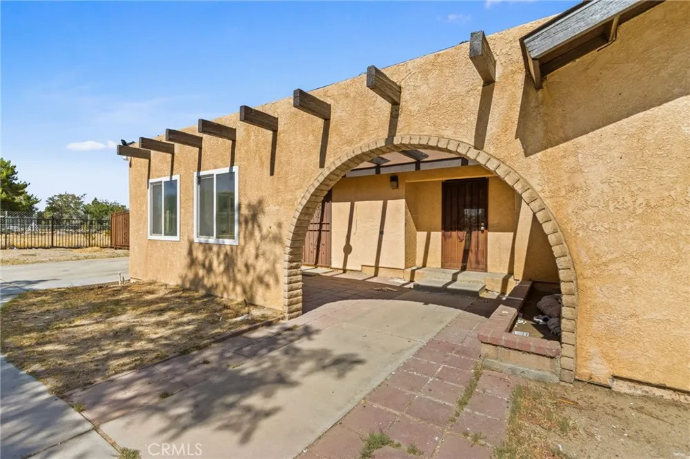 40912 169th E Lancaster, CA 93535