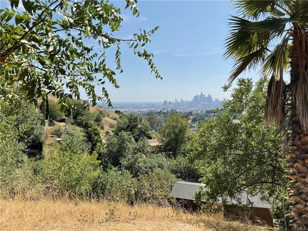 4128 Turquoise Street Lincoln Heights, CA 90032