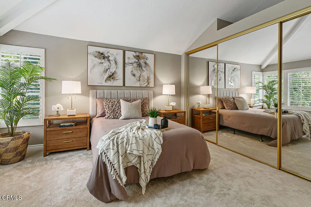 5742 Tanner Ridge Avenue Westlake Village, CA 91362