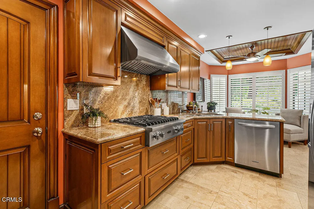 5742 Tanner Ridge Avenue Westlake Village, CA 91362