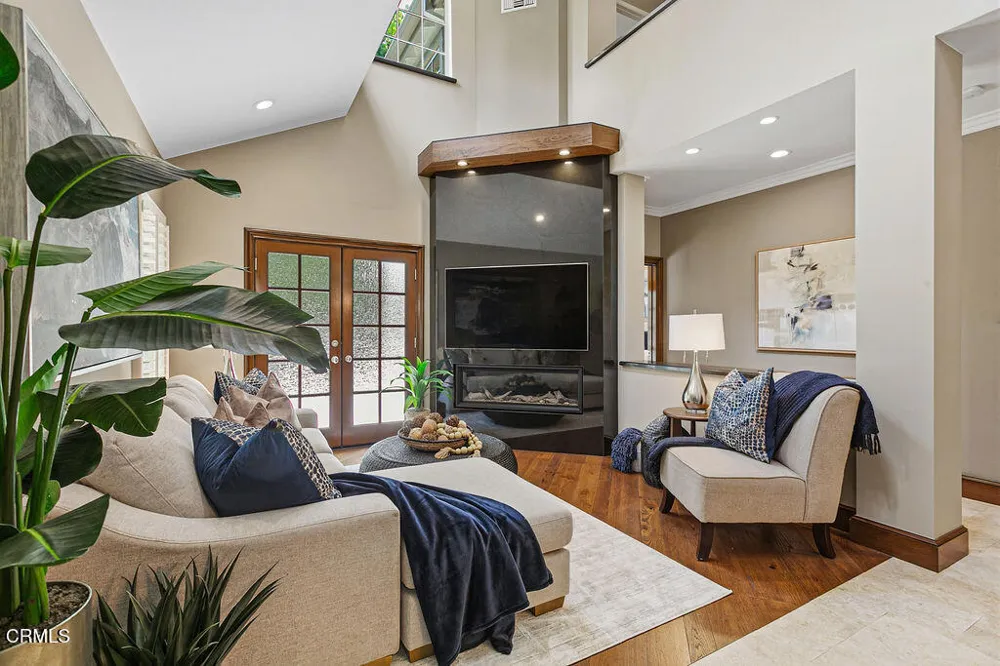 5742 Tanner Ridge Avenue Westlake Village, CA 91362