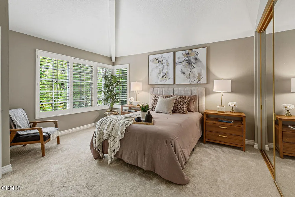 5742 Tanner Ridge Avenue Westlake Village, CA 91362