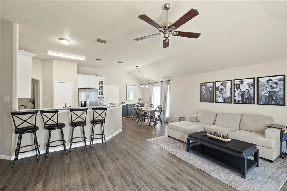 1410 Teal Way Midlothian, TX 76065