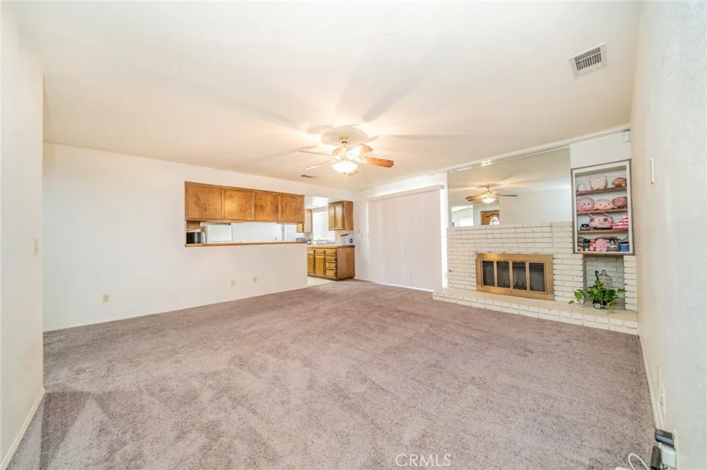 19951 US Highway 18 Apple Valley, CA 92307
