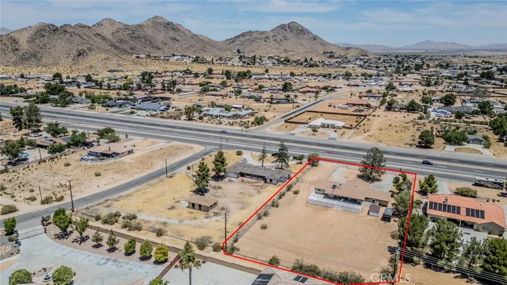 19951 US Highway 18 Apple Valley, CA 92307