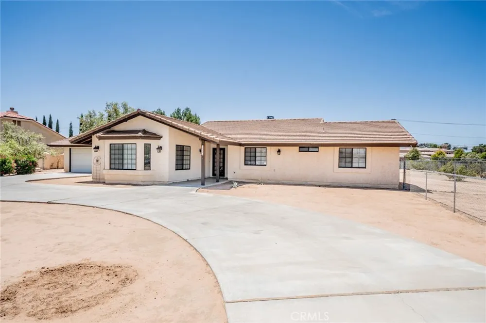 19951 US Highway 18 Apple Valley, CA 92307