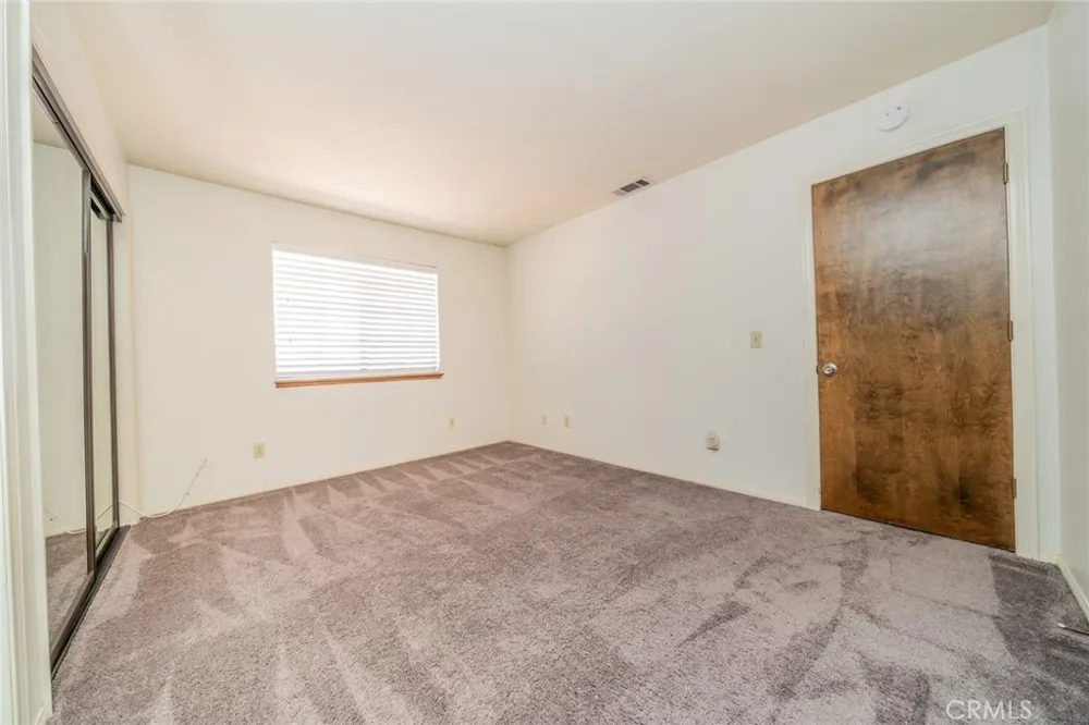 19951 US Highway 18 Apple Valley, CA 92307