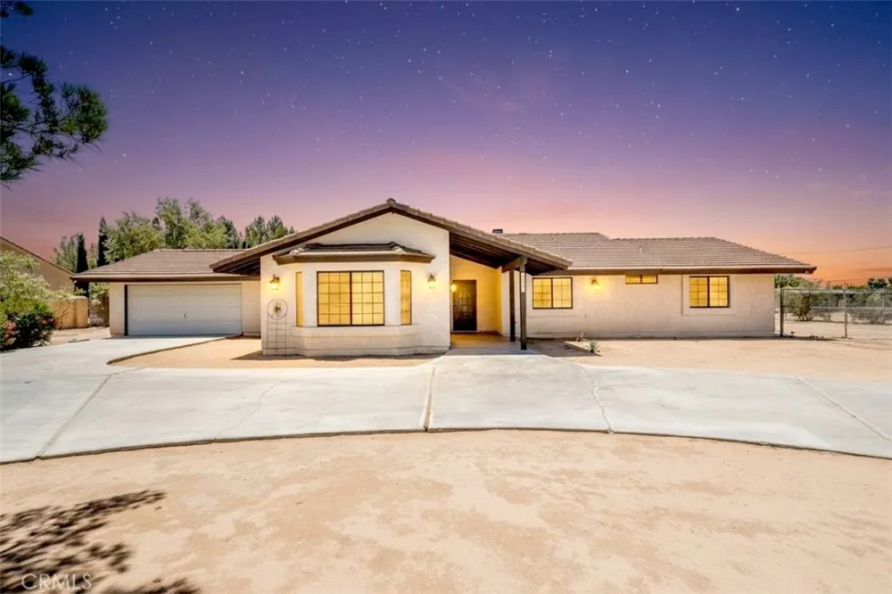 19951 US Highway 18 Apple Valley, CA 92307