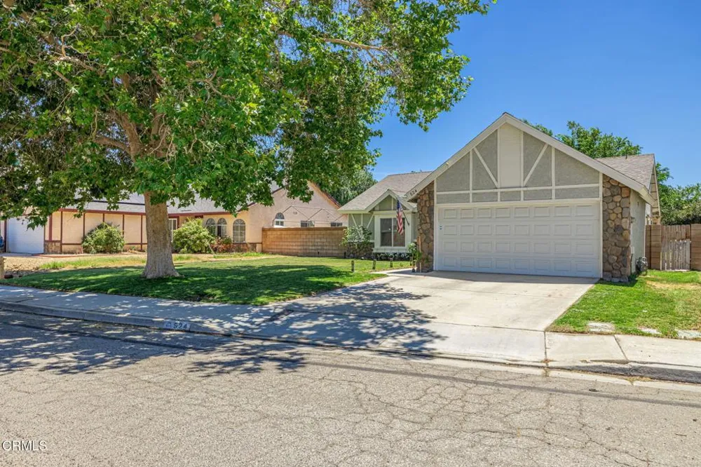 524 E Ivyton Street Lancaster, CA 93535