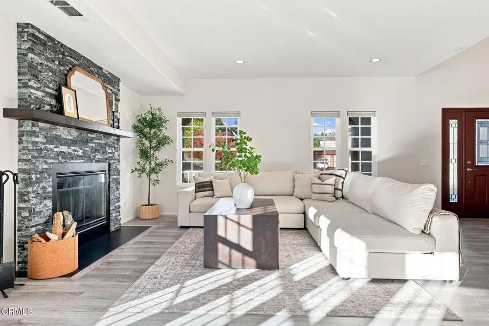 1205 Rains Court Ojai, CA 93023
