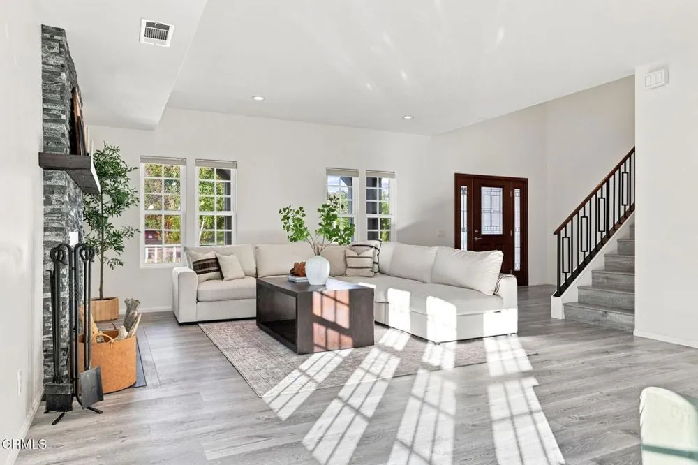 1205 Rains Court Ojai, CA 93023