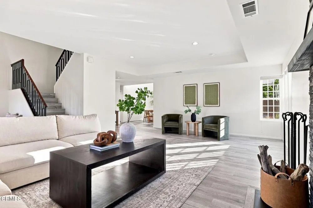 1205 Rains Court Ojai, CA 93023
