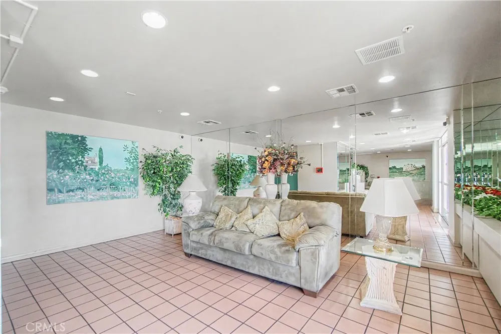 11410 Brookshire Avenue #325 Downey, CA 90241