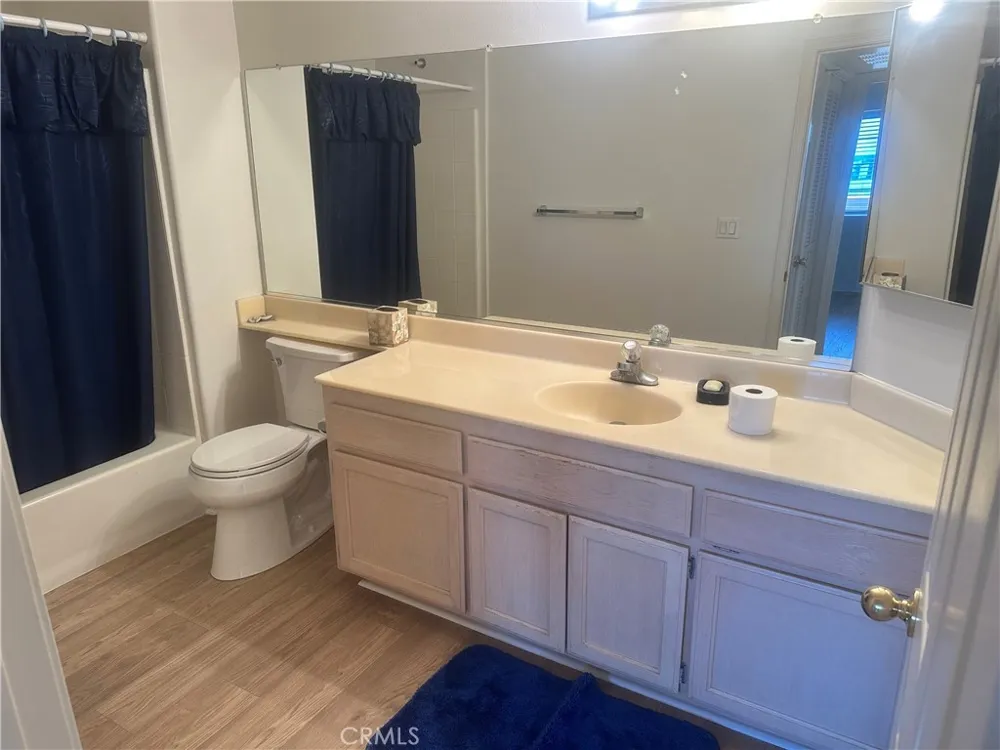 11410 Brookshire Avenue #325 Downey, CA 90241