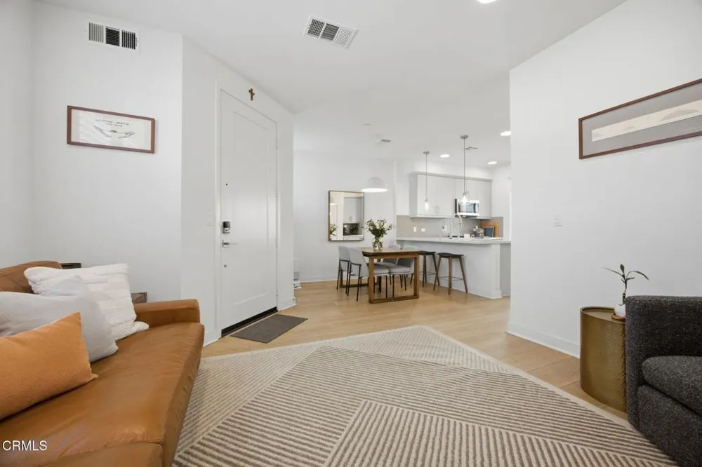 1230 E Thompson Boulevard #103 Ventura, CA 93001