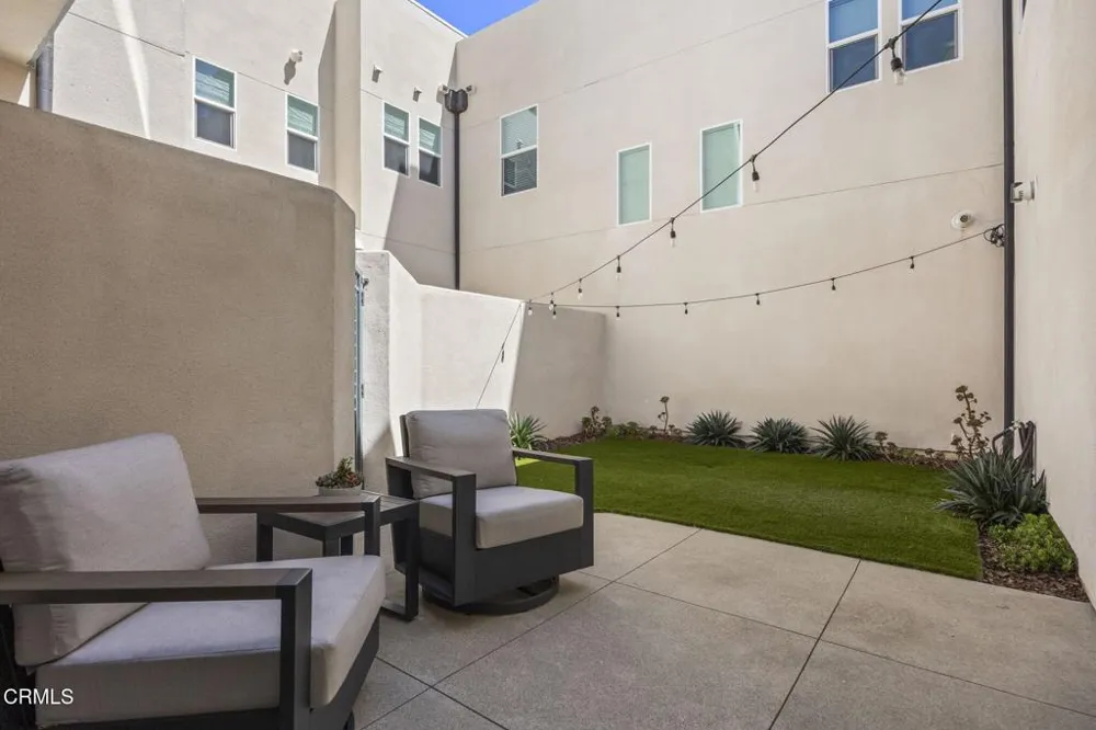 1230 E Thompson Boulevard #103 Ventura, CA 93001
