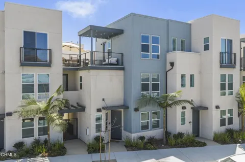 1230 E Thompson Boulevard #103
