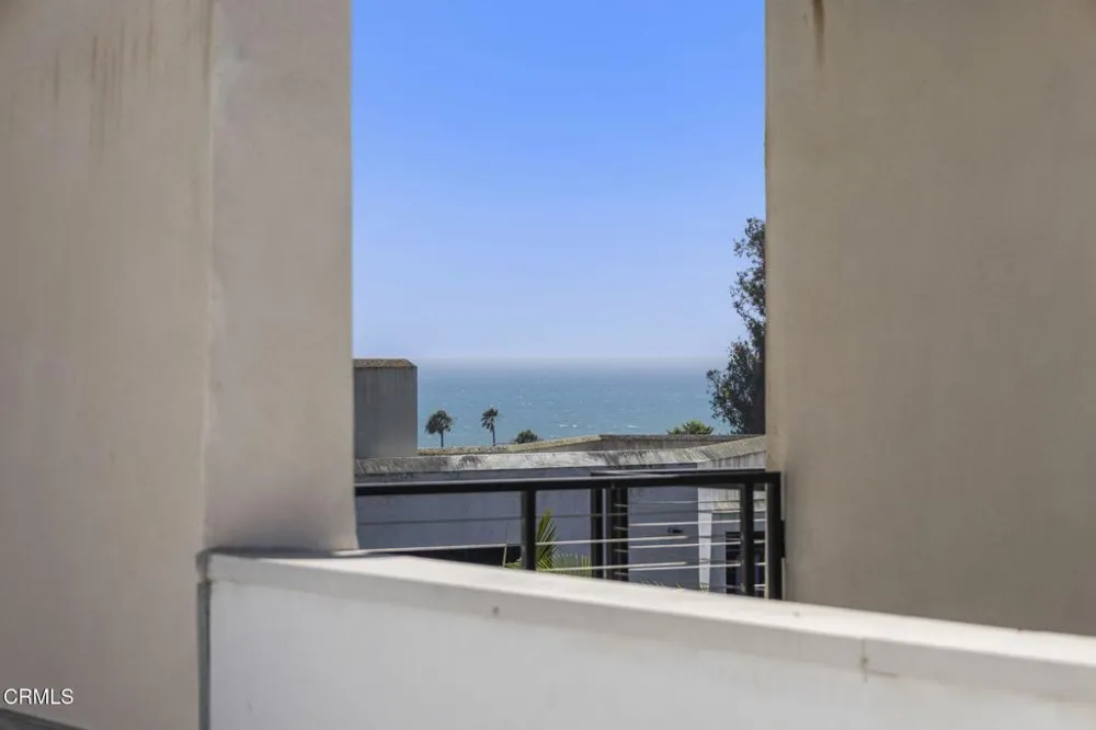1230 E Thompson Boulevard #103 Ventura, CA 93001