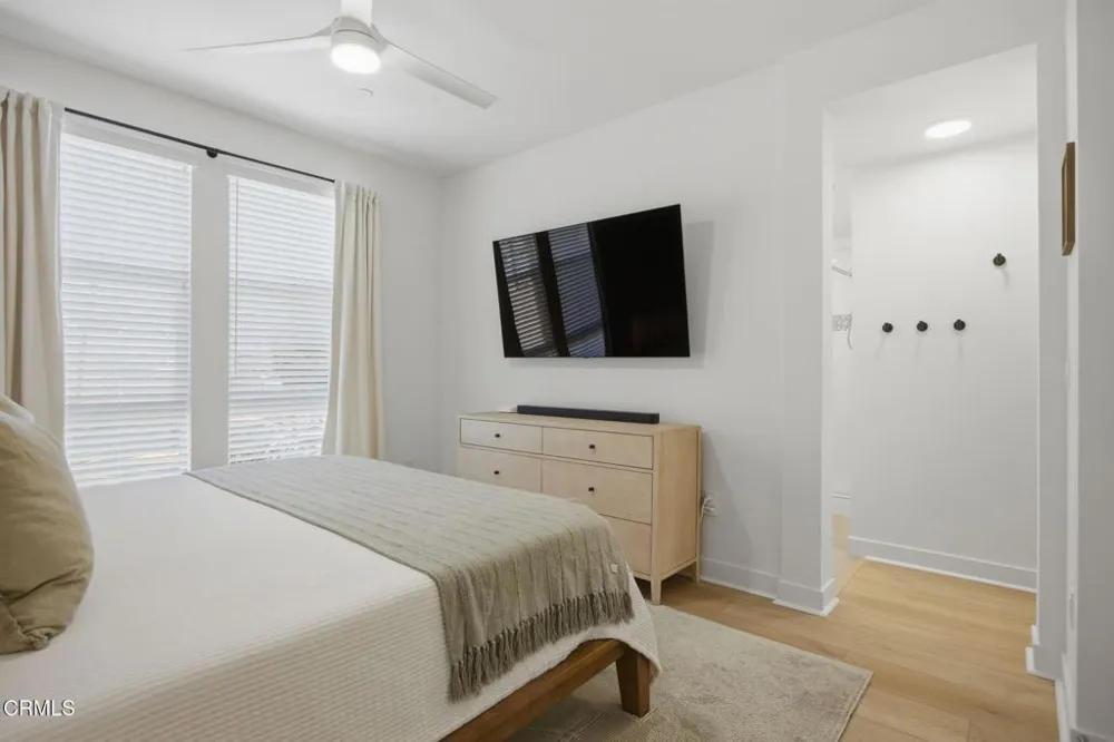 1230 E Thompson Boulevard #103 Ventura, CA 93001