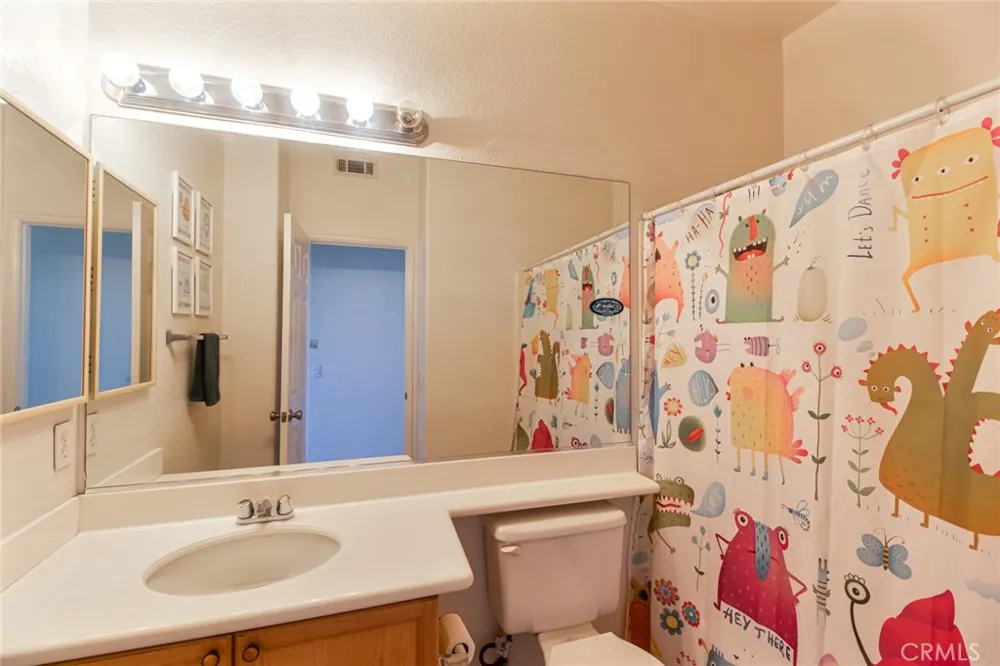4560 Montecito Drive La Palma, CA 90623