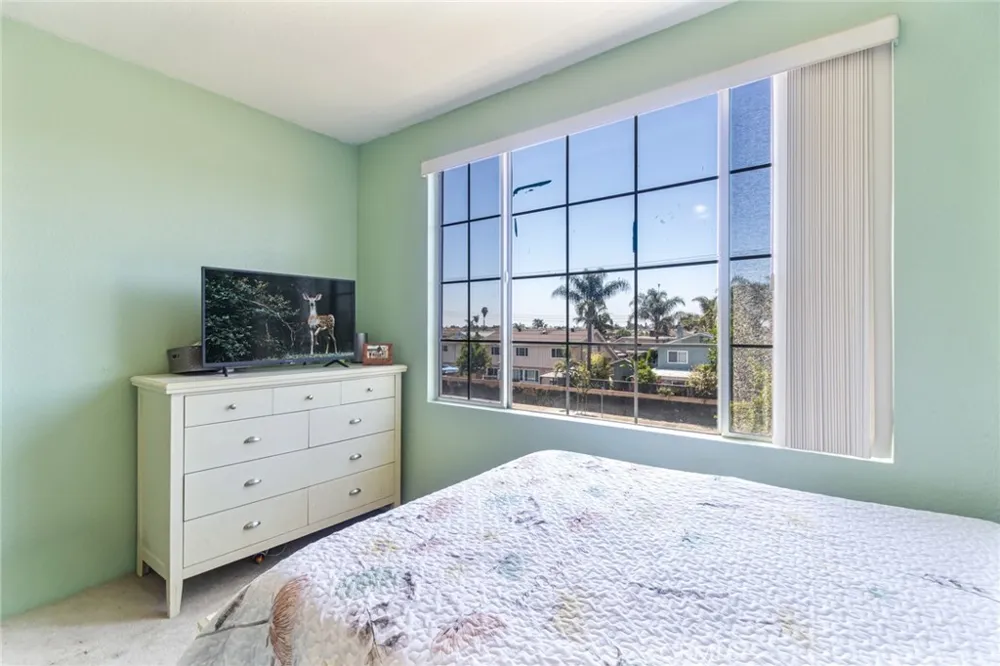 4560 Montecito Drive La Palma, CA 90623