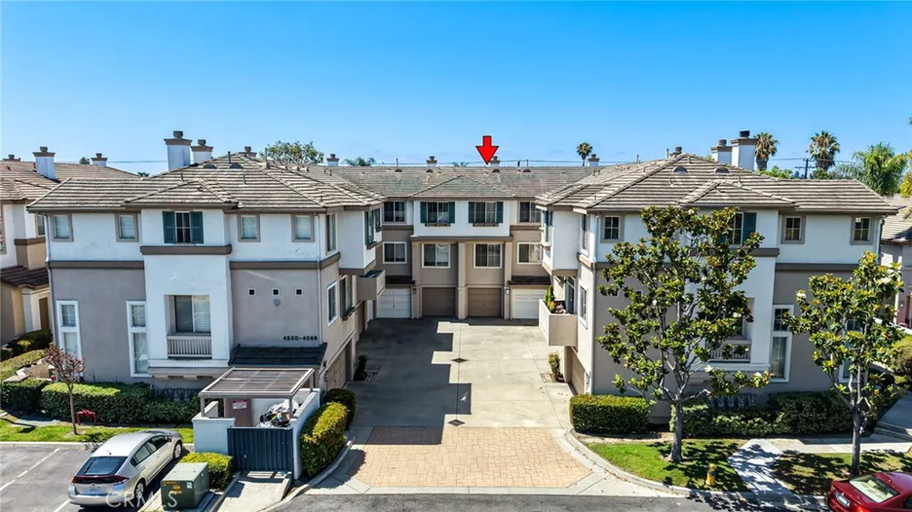 4560 Montecito Drive La Palma, CA 90623