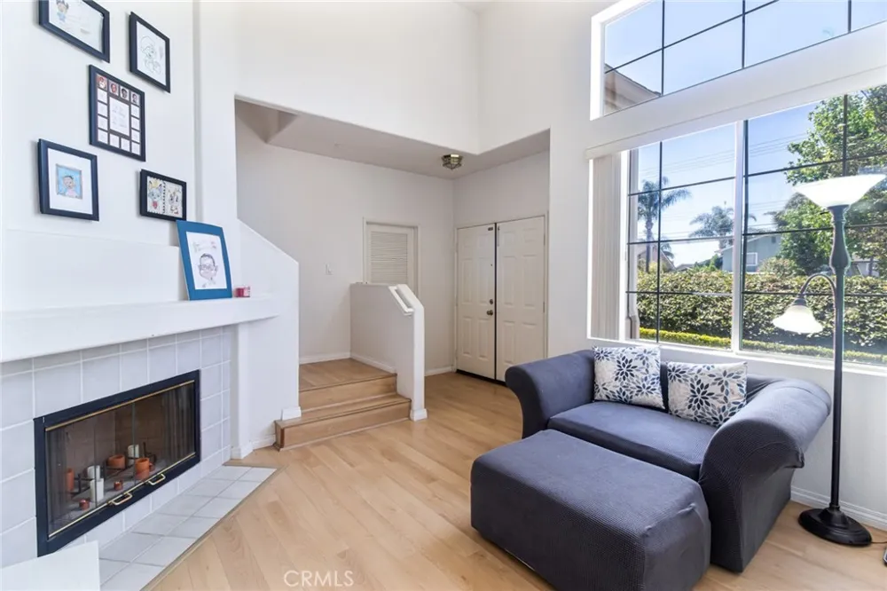 4560 Montecito Drive La Palma, CA 90623
