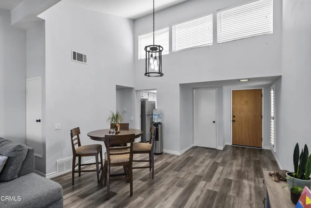 5206 Longfellow Way Oxnard, CA 93033