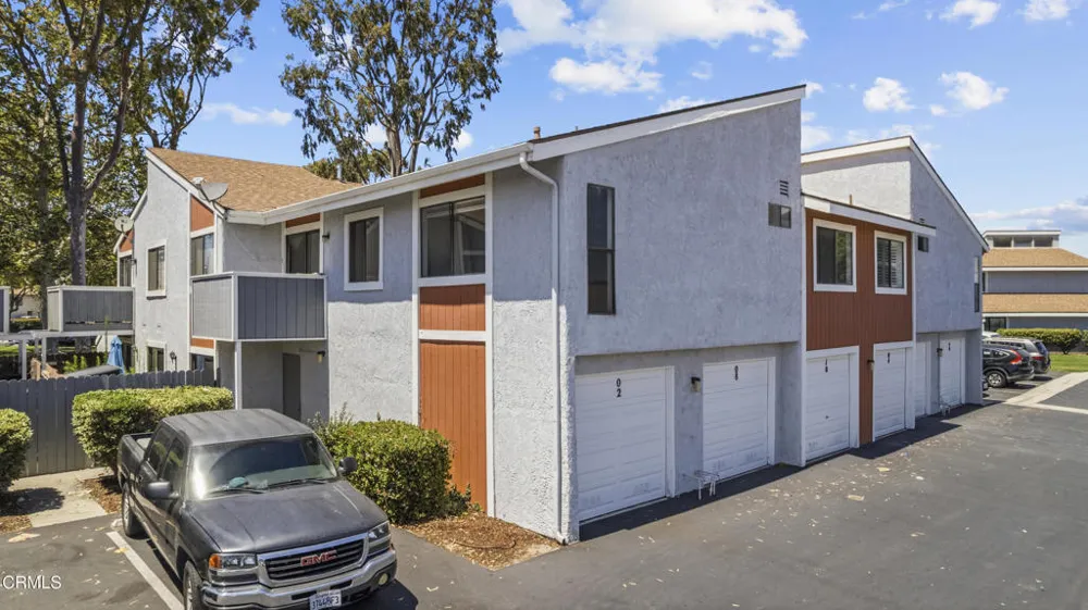 5206 Longfellow Way Oxnard, CA 93033