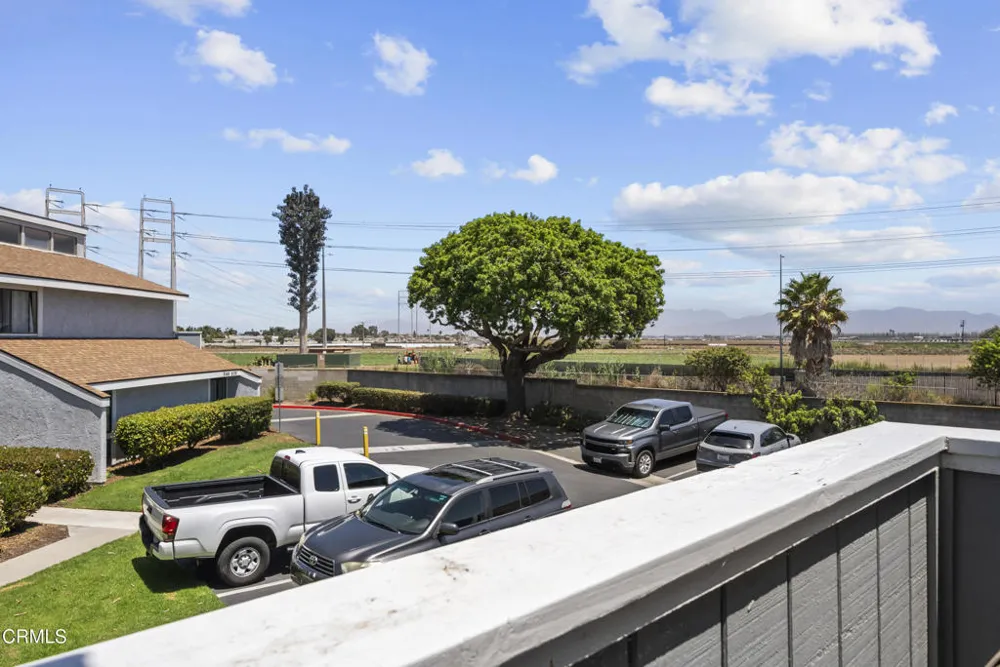 5206 Longfellow Way Oxnard, CA 93033