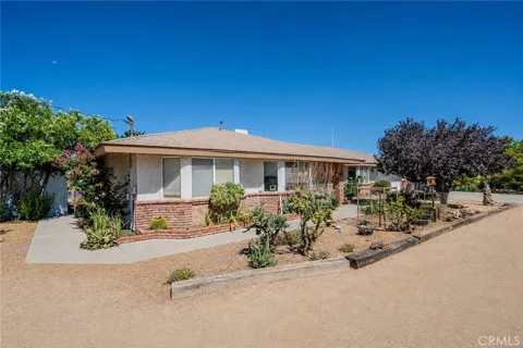 8838 Lilac Road